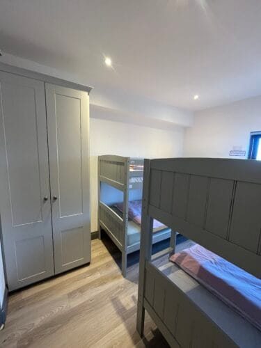 659bb9573bad9_image00009